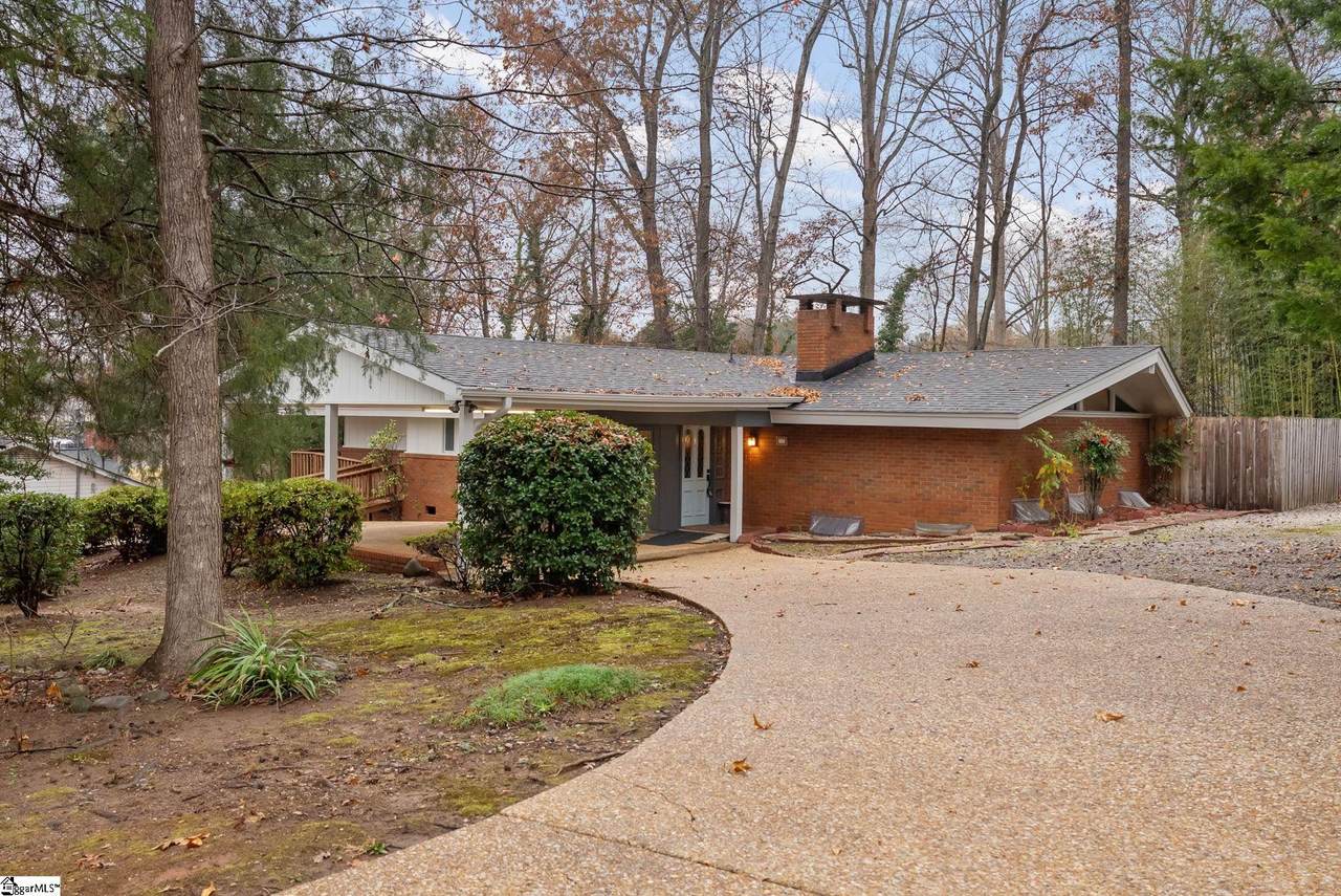 103 Robinall Drive - Photo 1