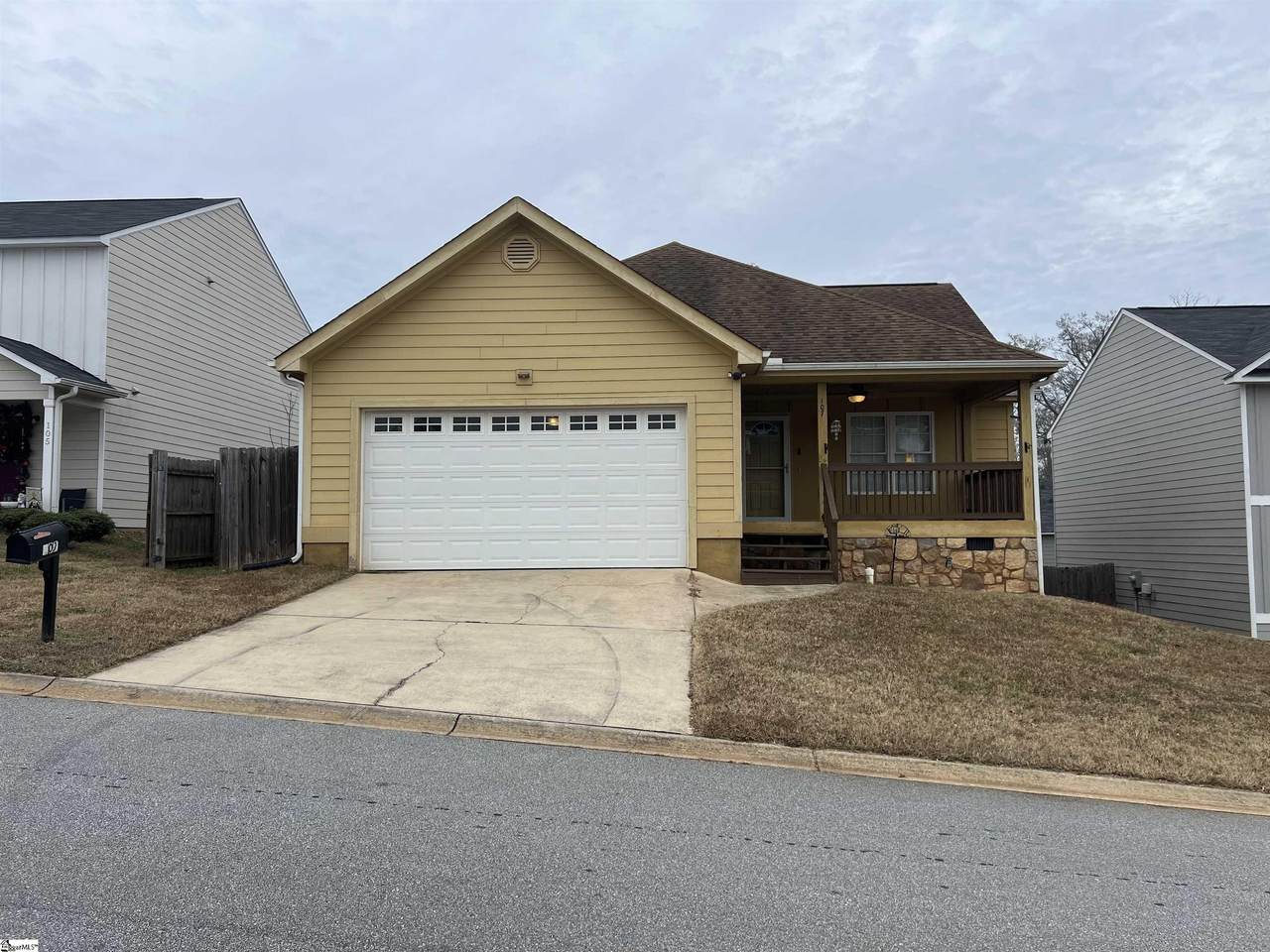 107 Regency Walk - Photo 1