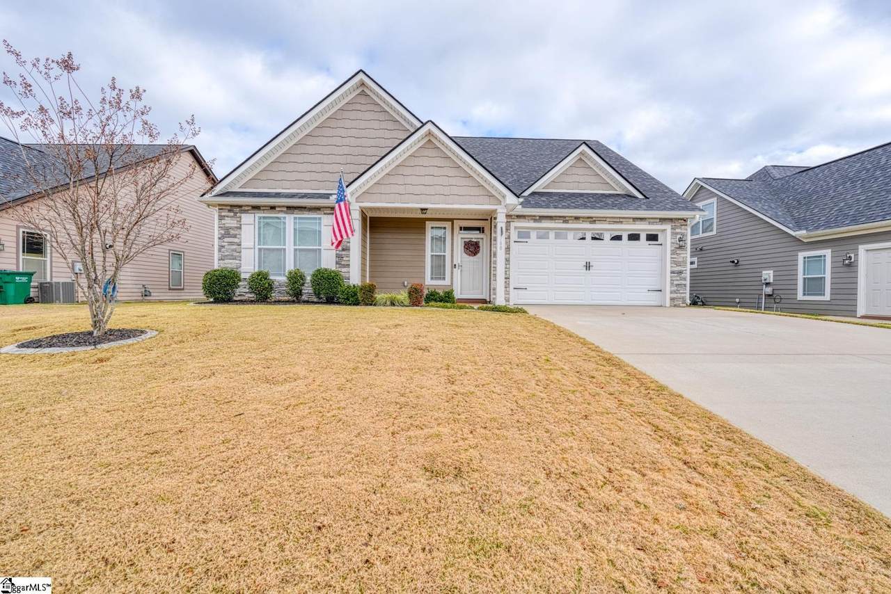 768 Sterling Drive - Photo 1