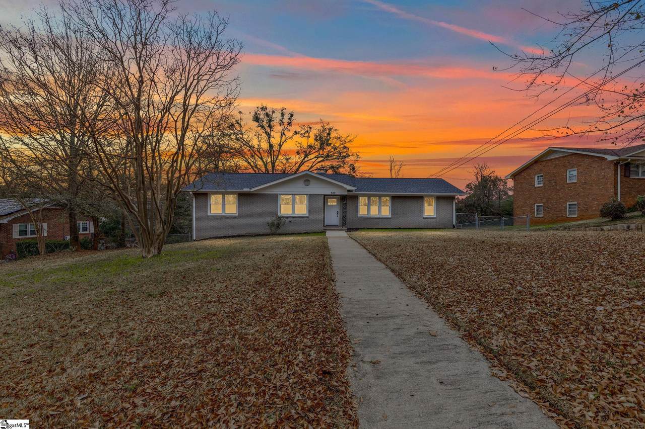 589 Andre Lane - Photo 1