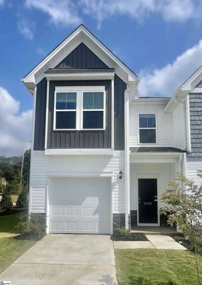 2041 Hillman Way - Photo 1