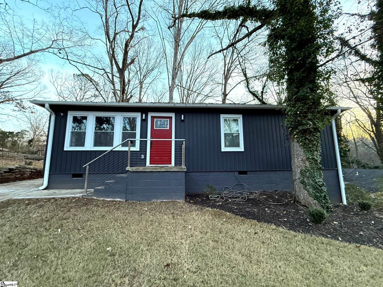 113 Prancer Street - Photo 1