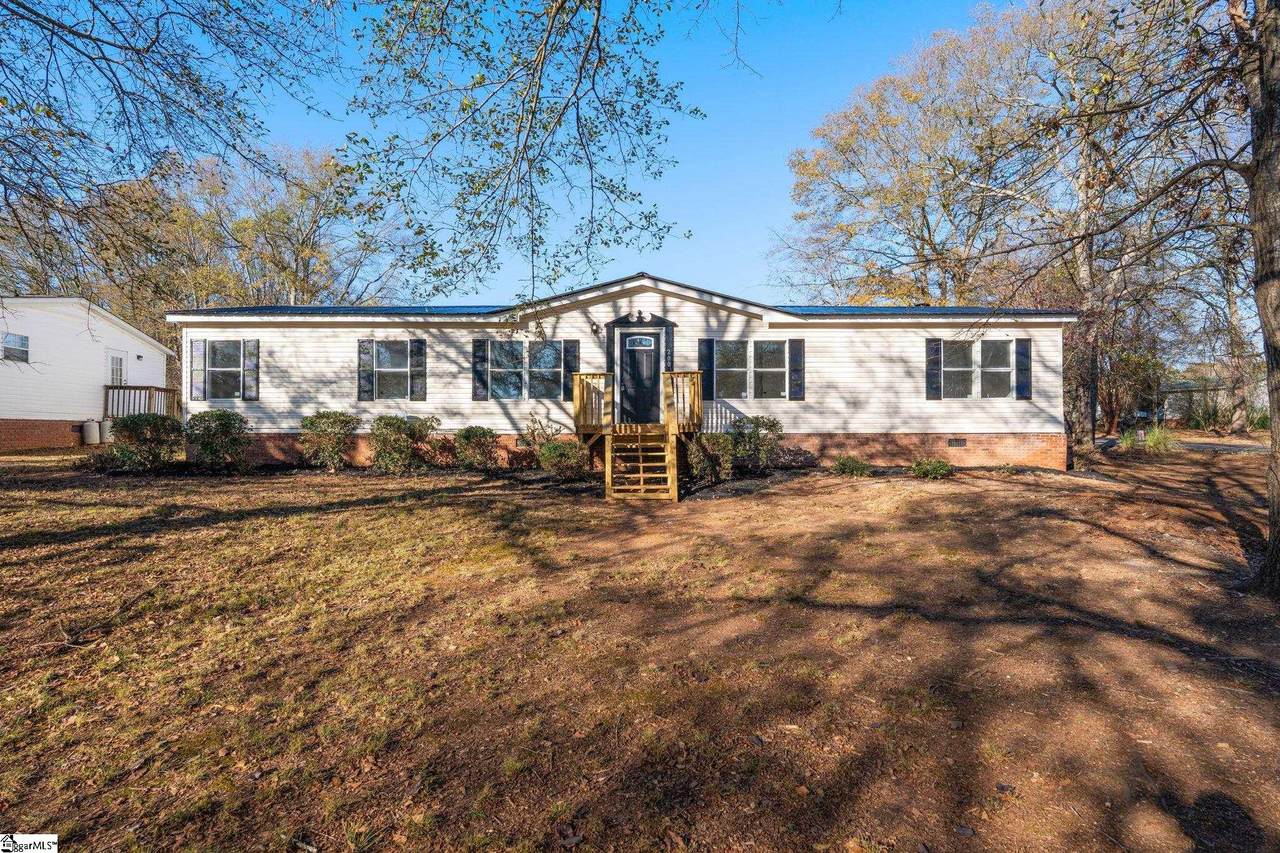 200 Country Walk Lane - Photo 1