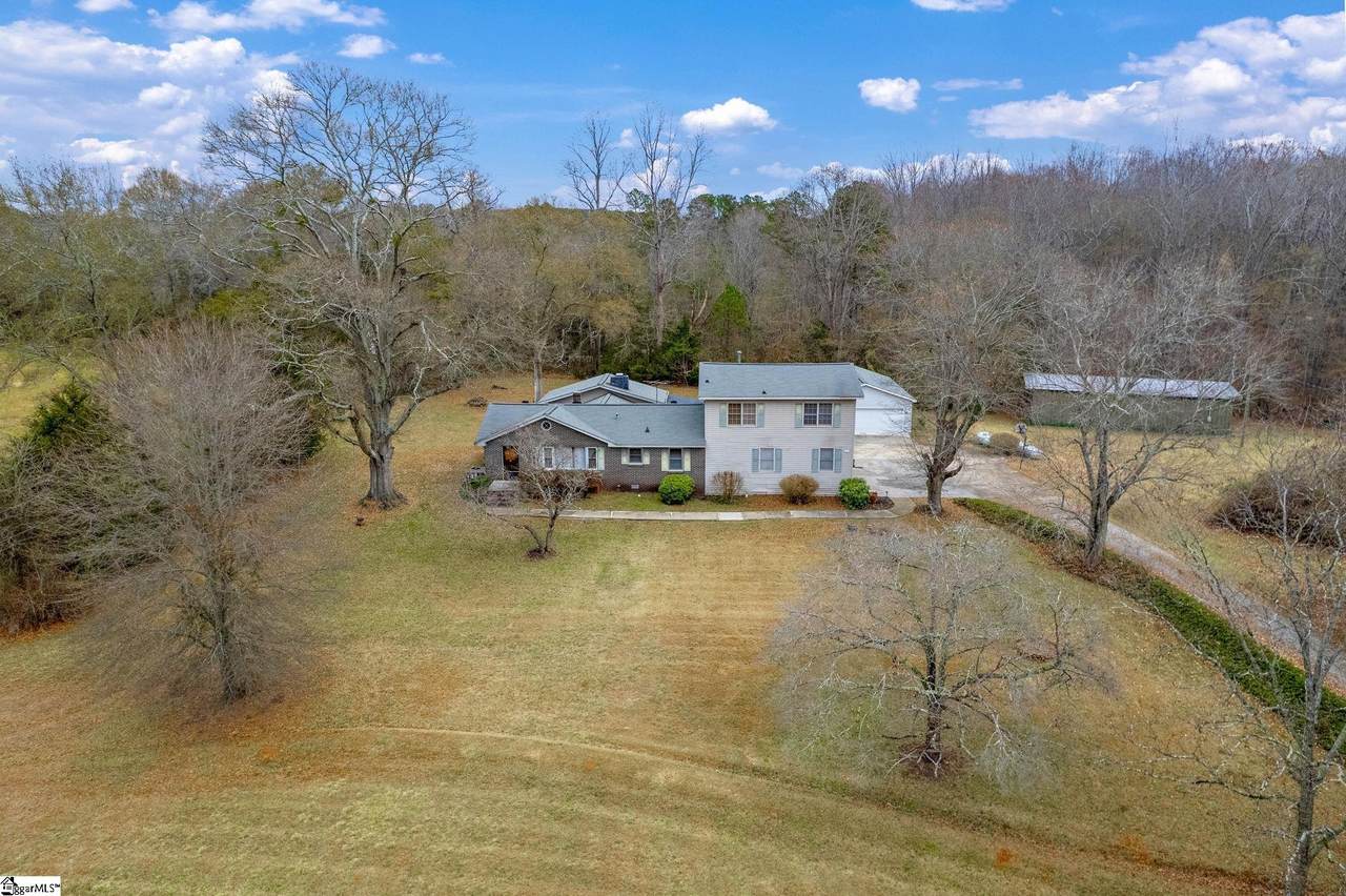 573 Mauldin Lake Road - Photo 1