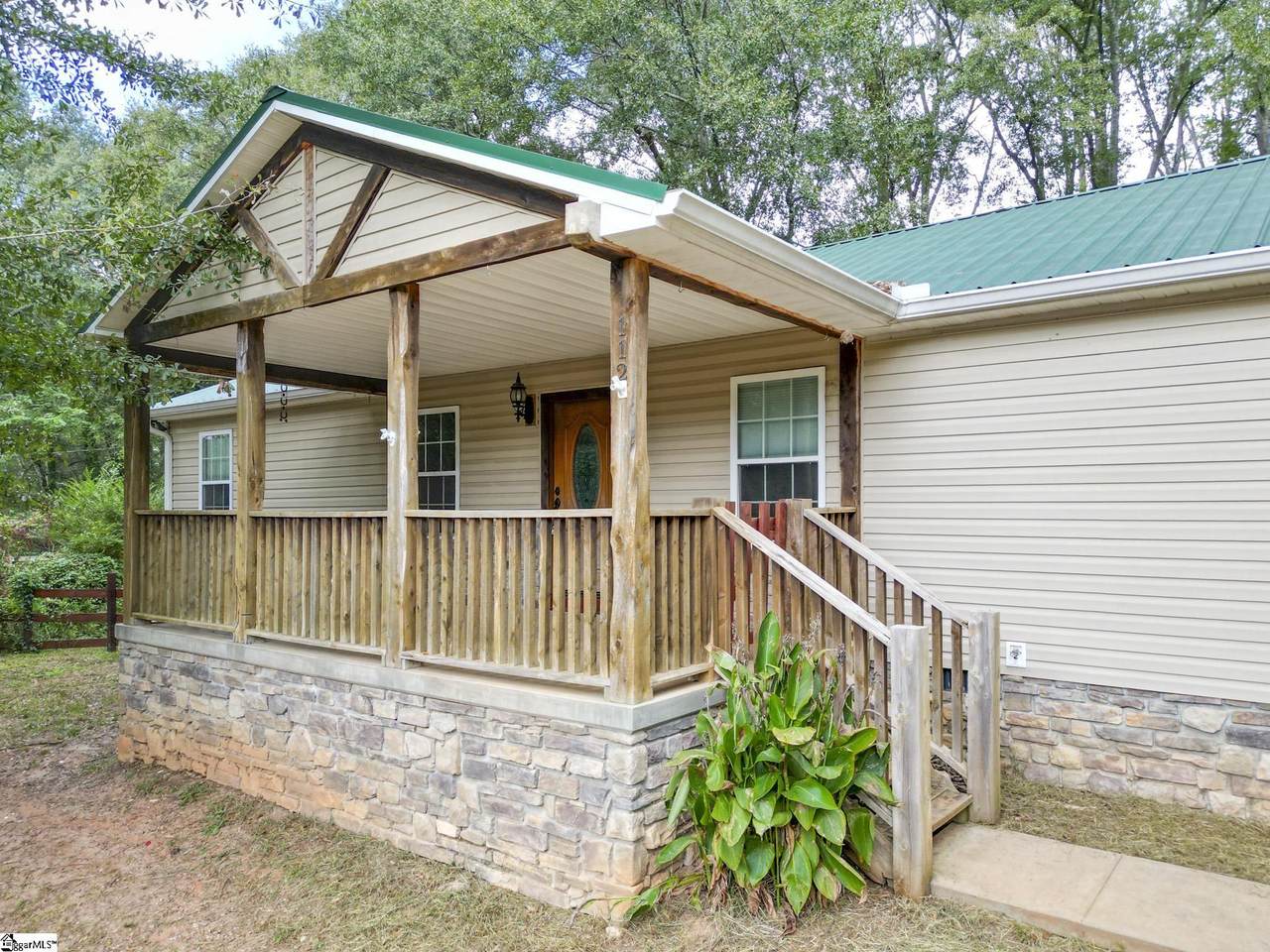 112 Aiken Street - Photo 1