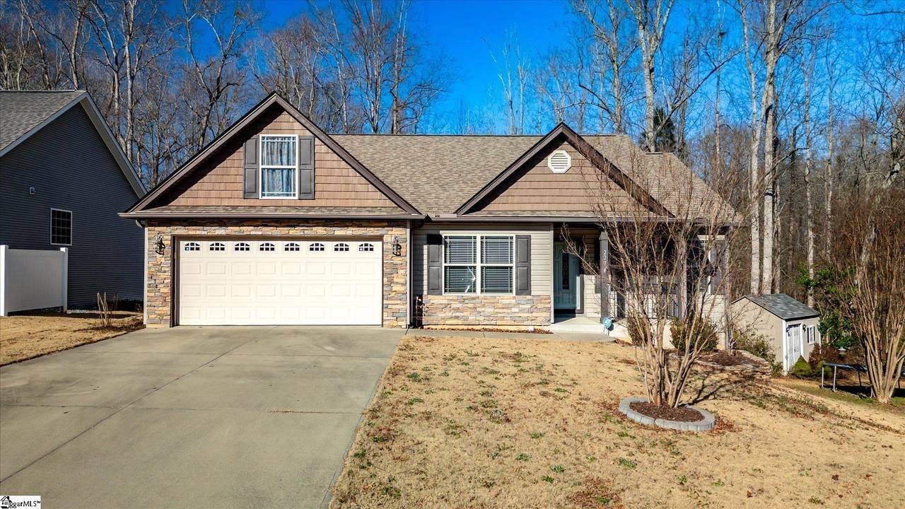 227 Heritage Creek Drive - Photo 1