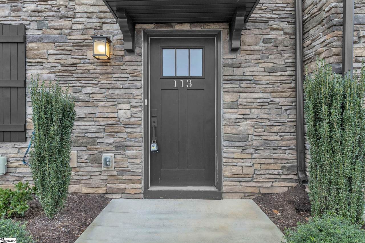 113 Rollins Avenue - Photo 1