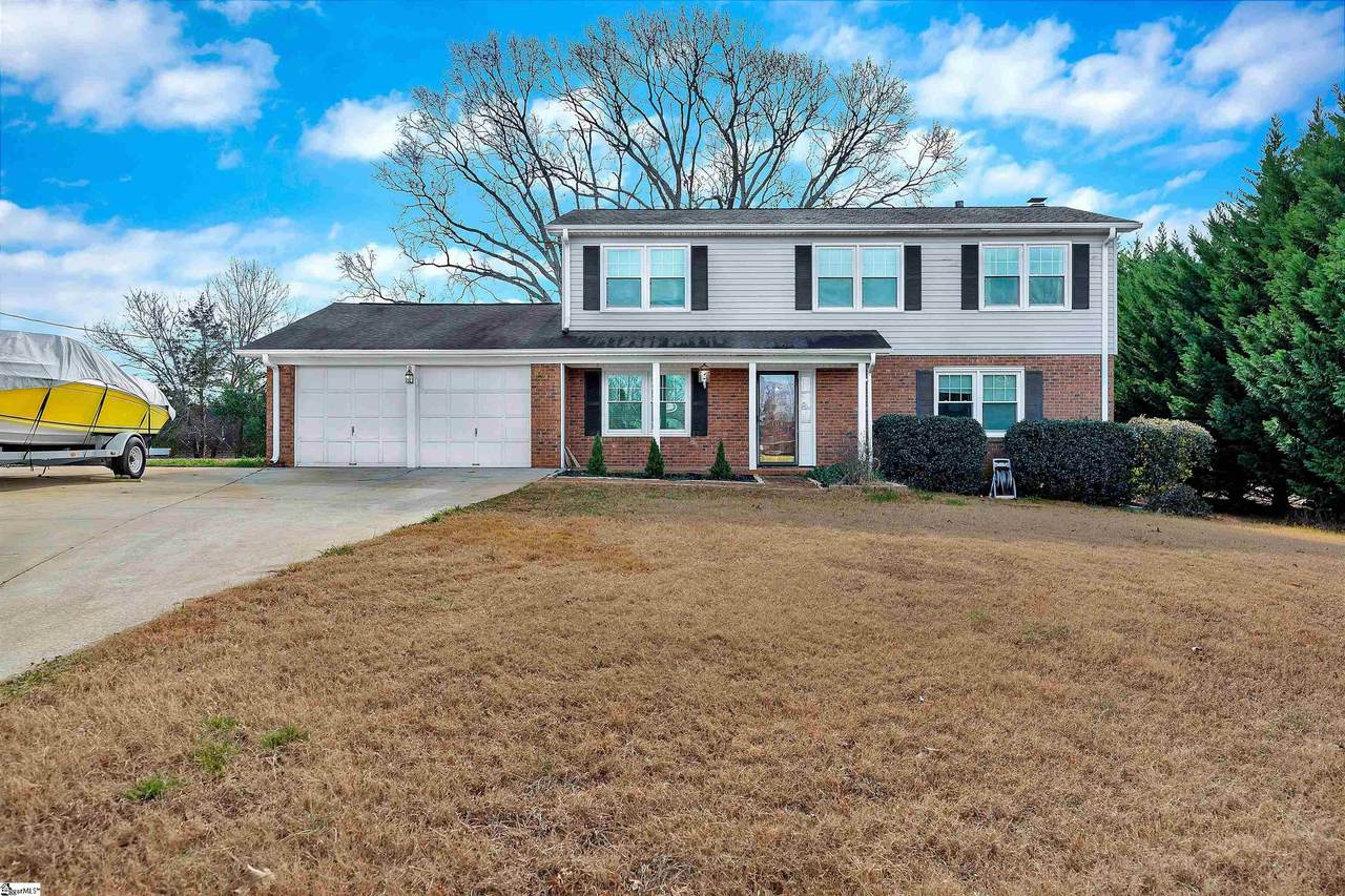 104 Forest Park Drive - Photo 1