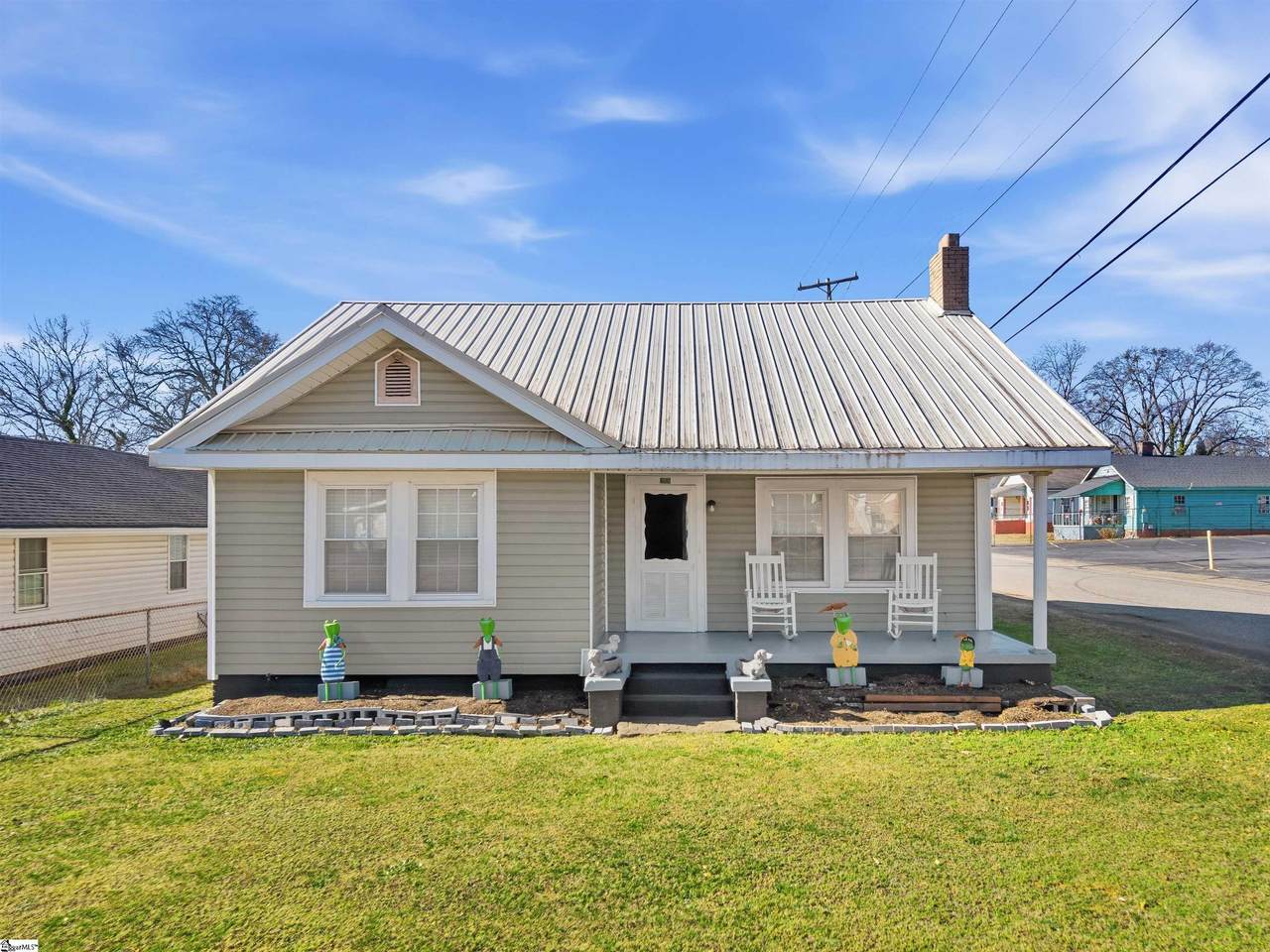600 Main Street - Photo 1