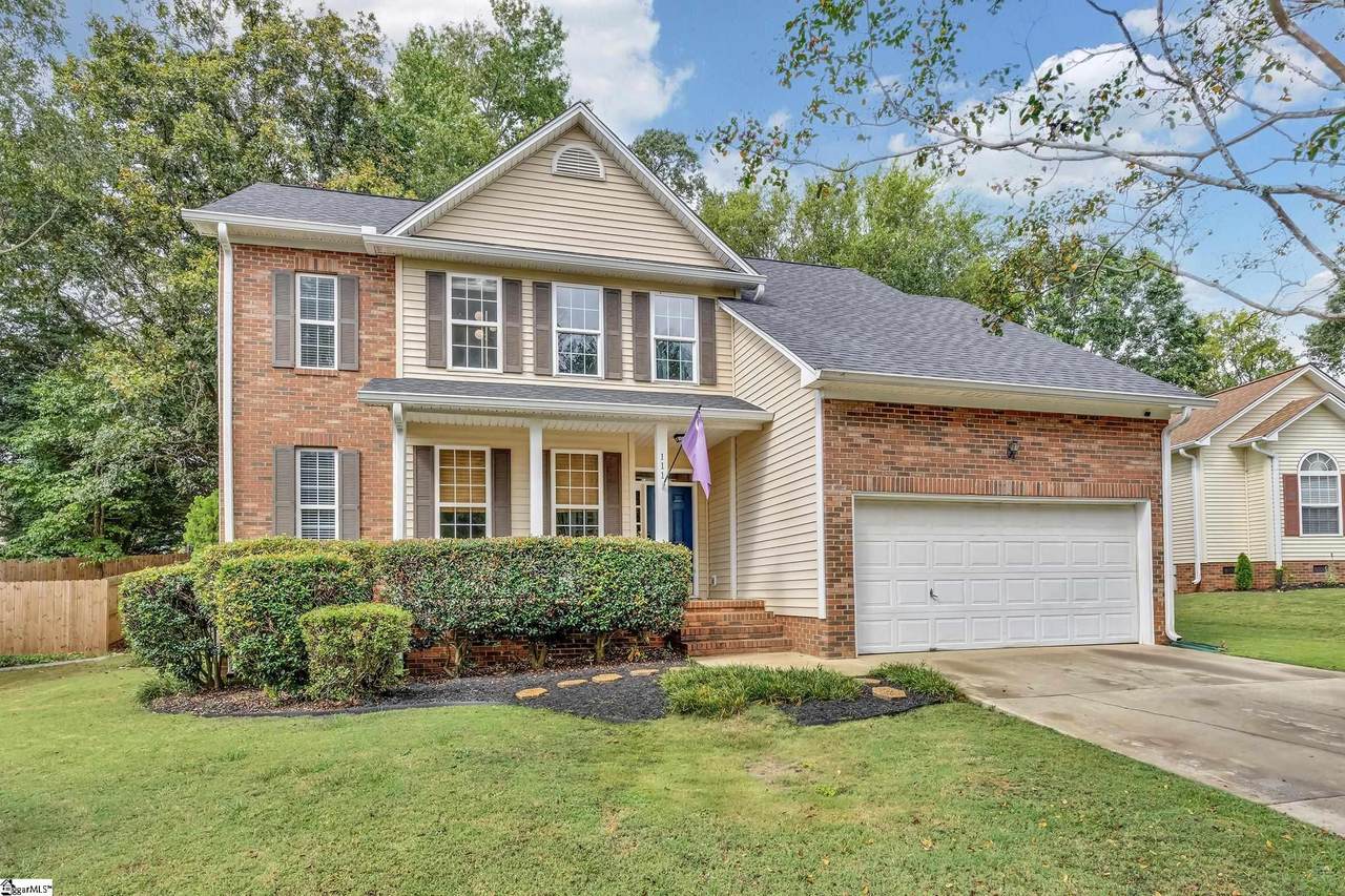 111 Golden Crest Court - Photo 1