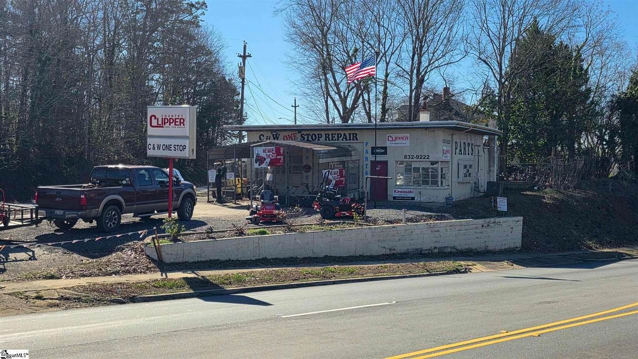 28 Main Street - Photo 1