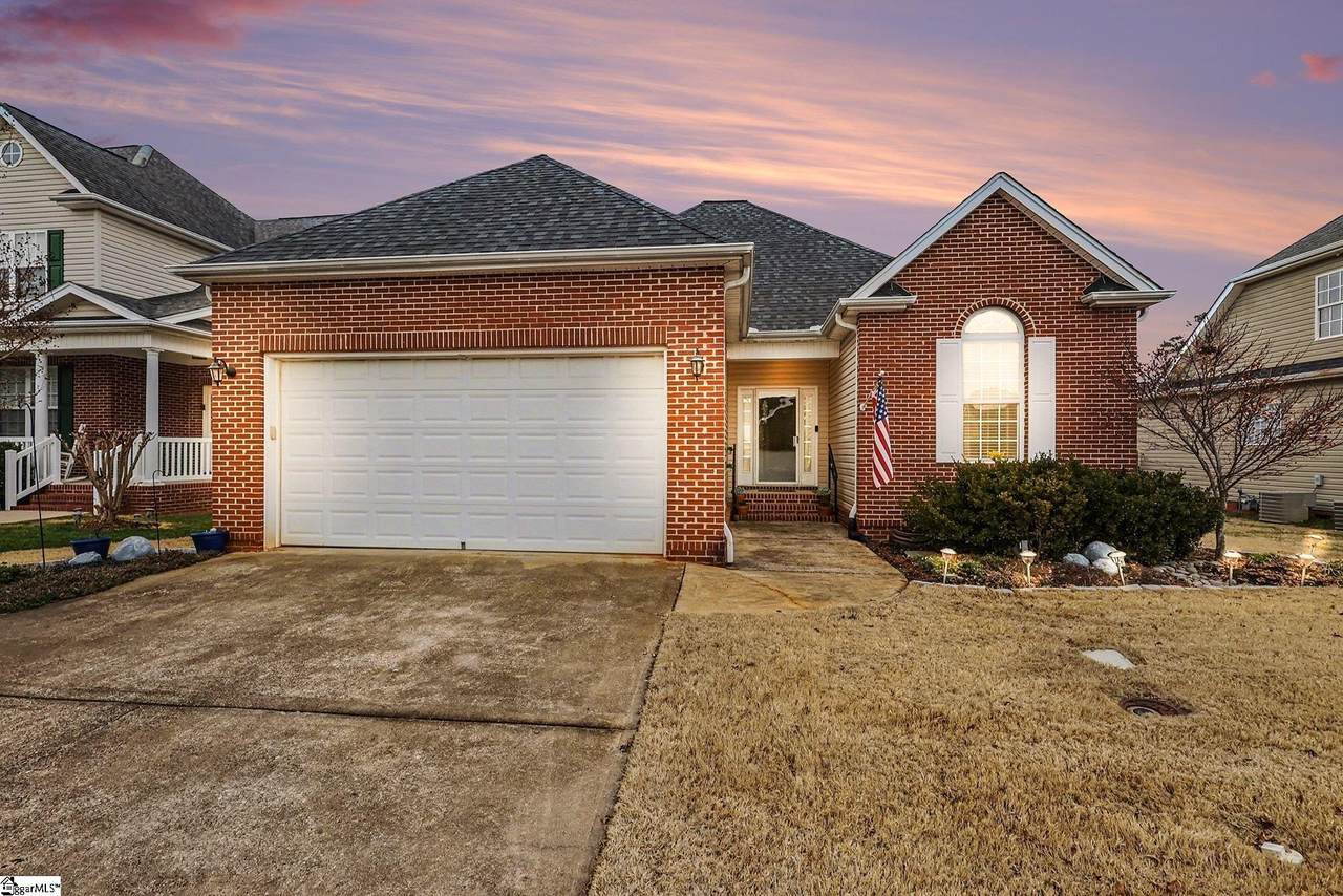302 Stallion Road - Photo 1