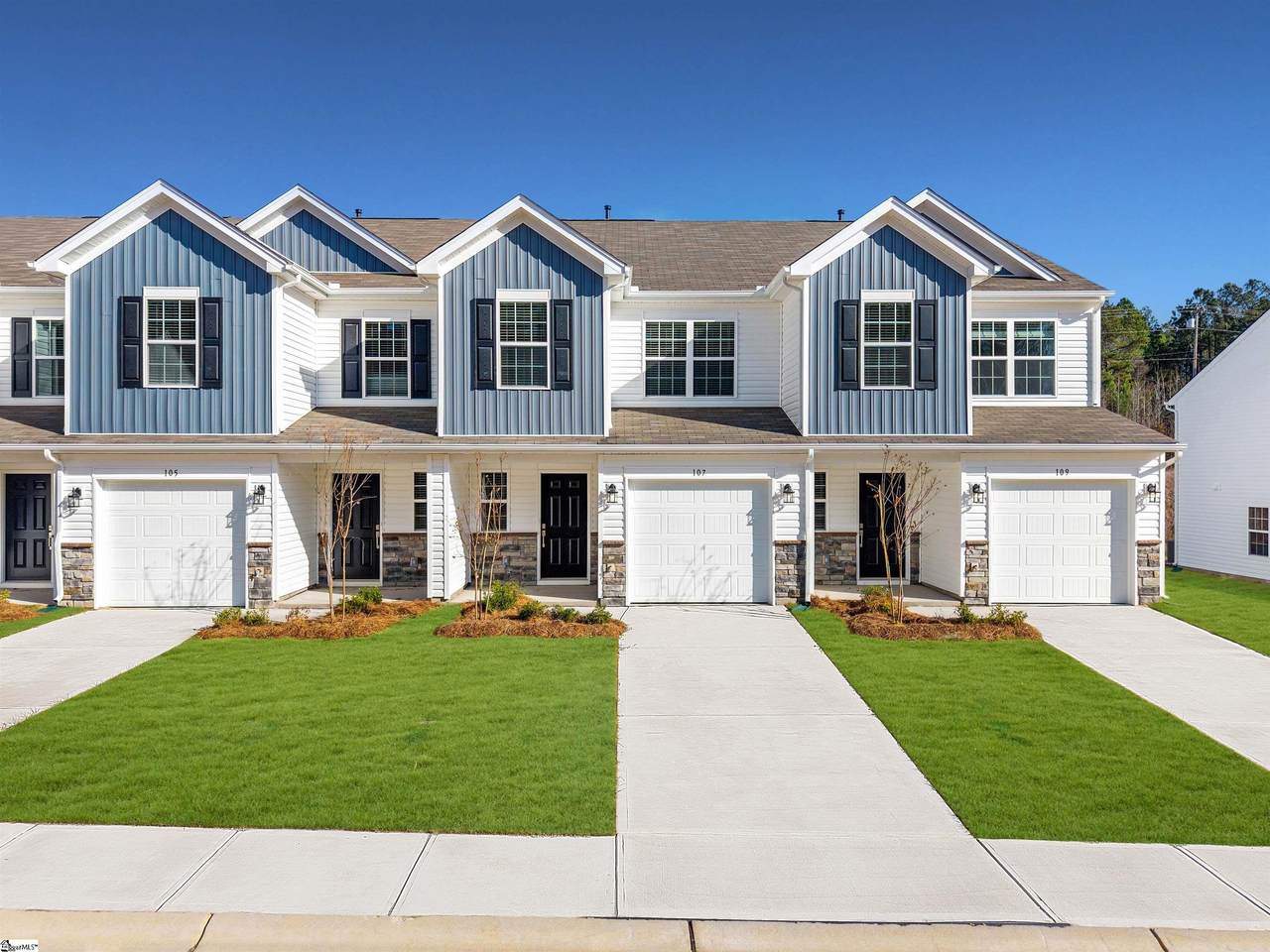 107 Tango Drive - Photo 1