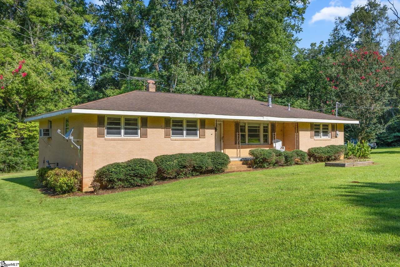 3190 Apple Orchard Road - Photo 1