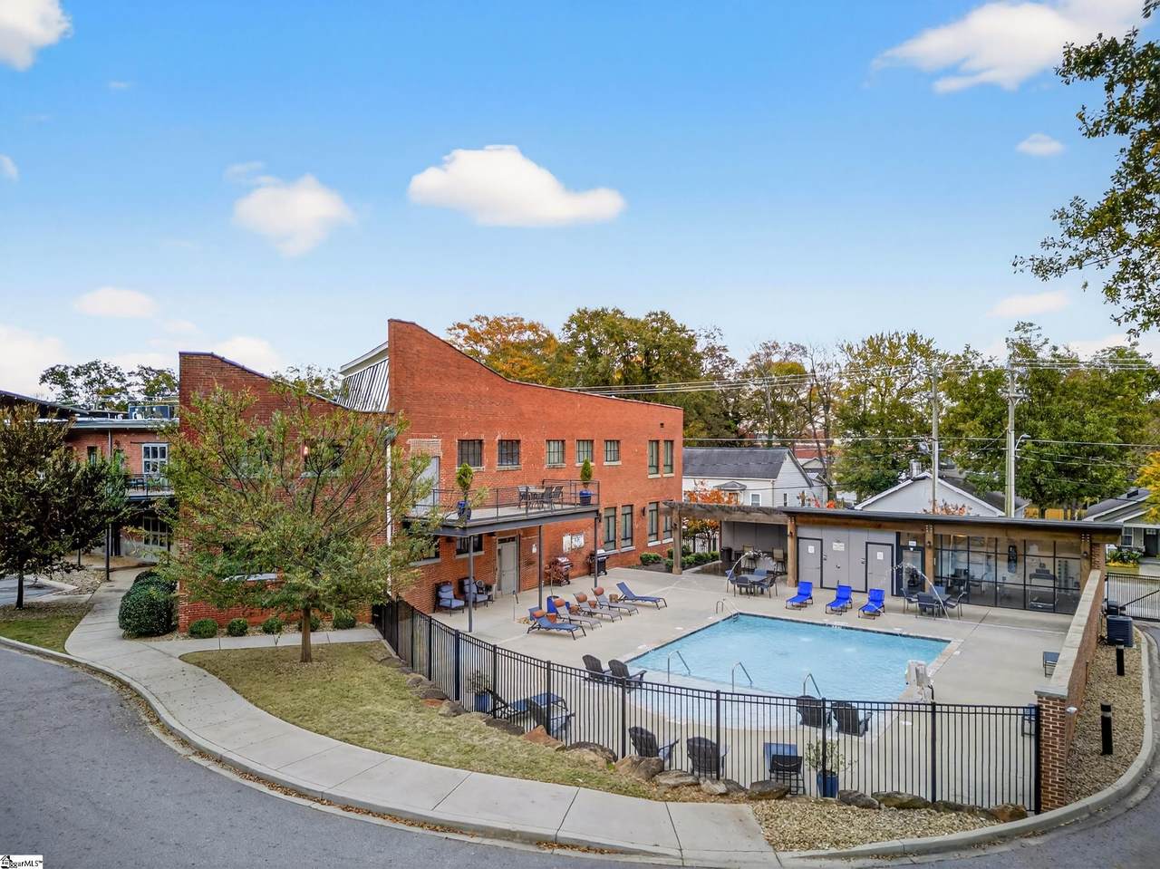 806 Green Avenue - Photo 1