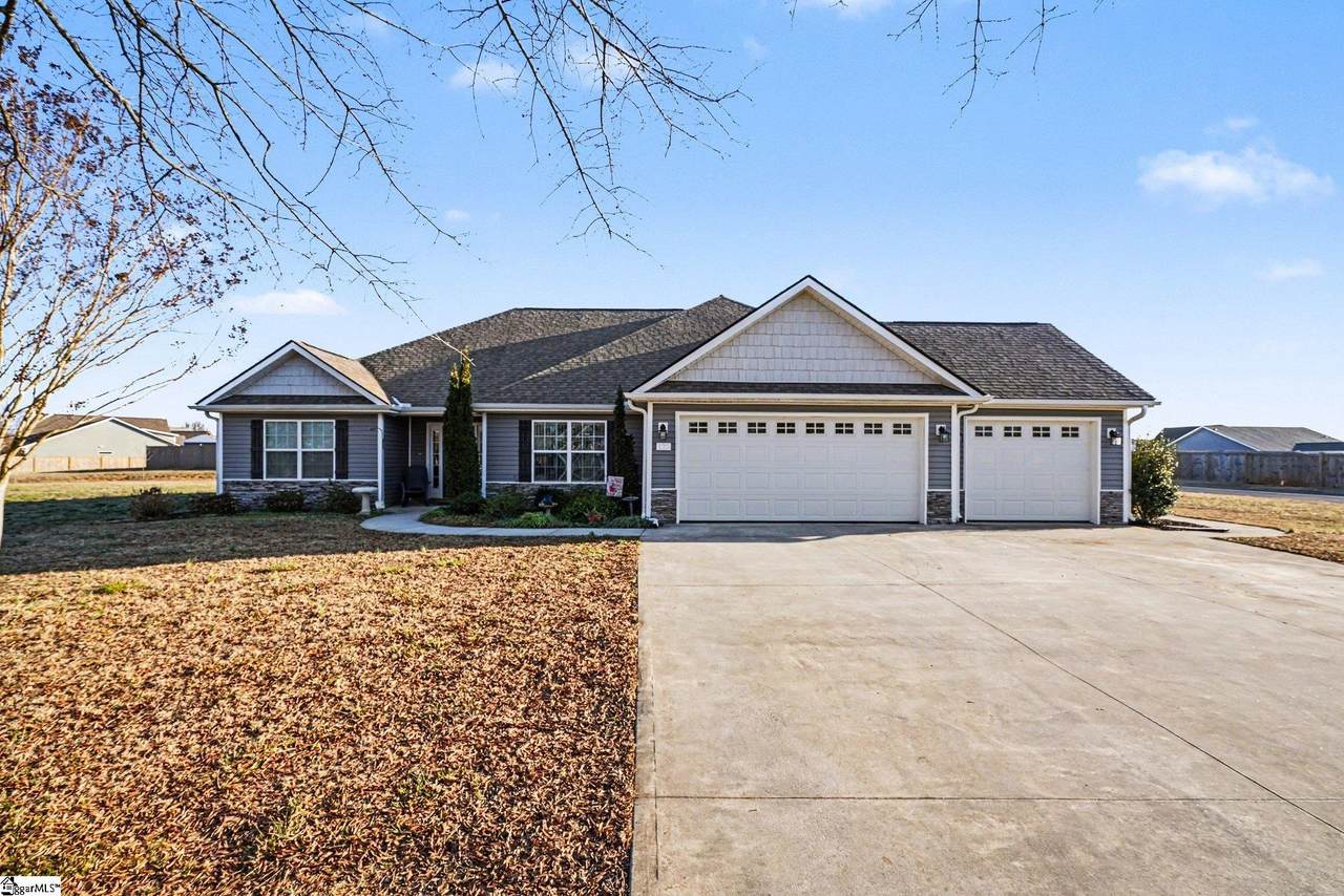 125 Apple Grove Drive - Photo 1