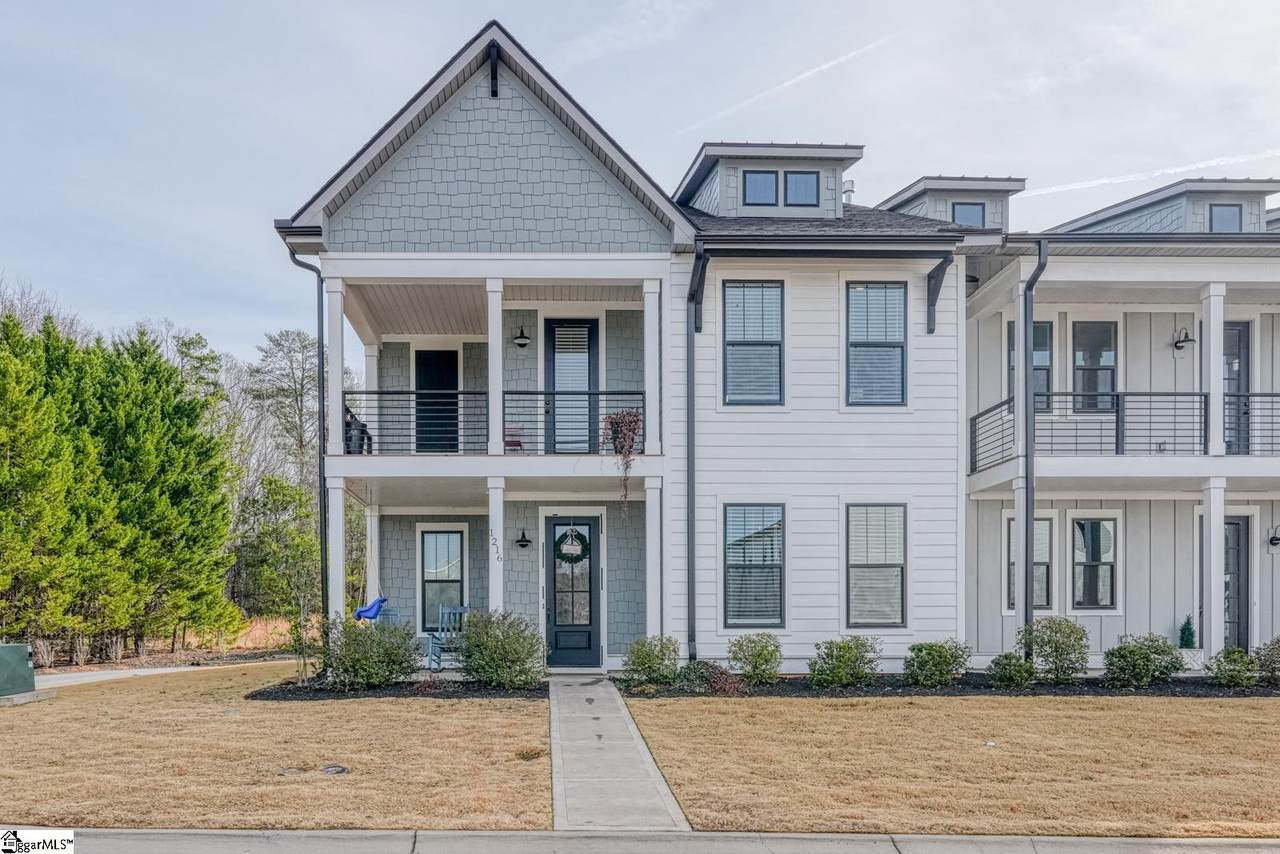 1216 N Pinot Road - Photo 1