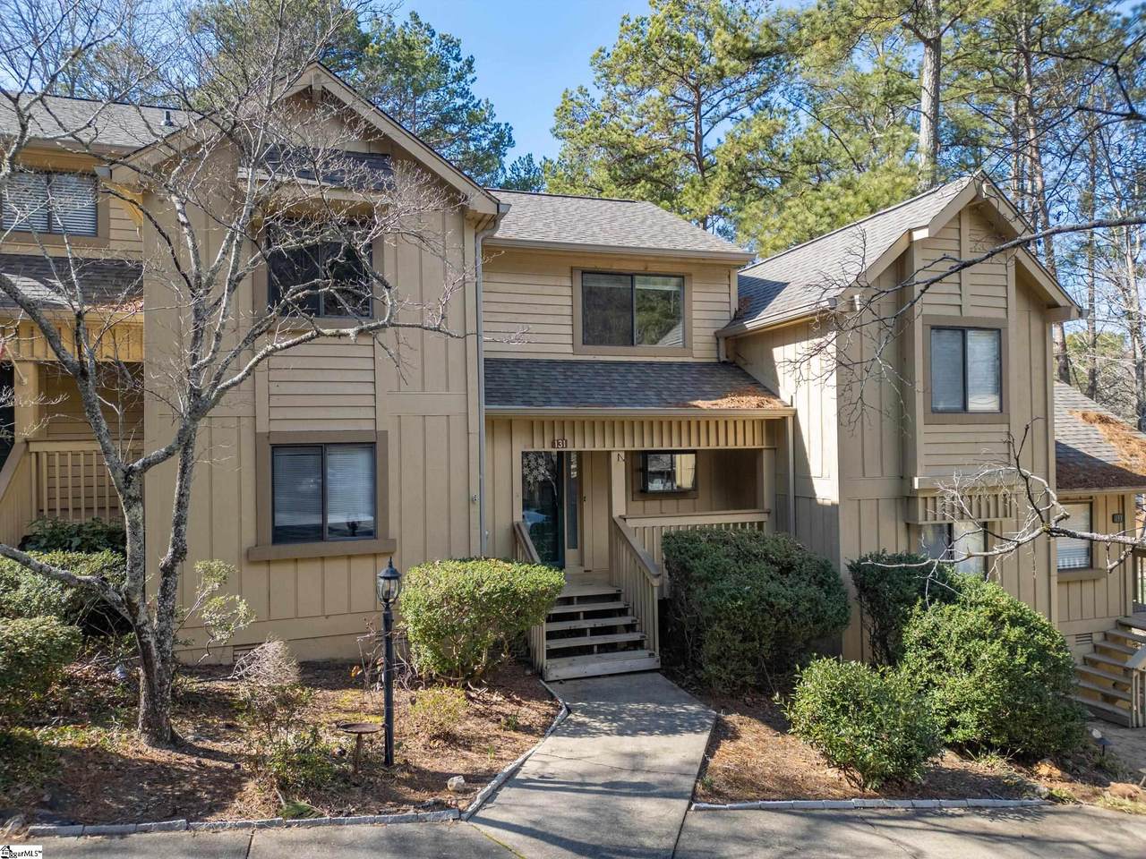 131 Harbor Lights Drive - Photo 1