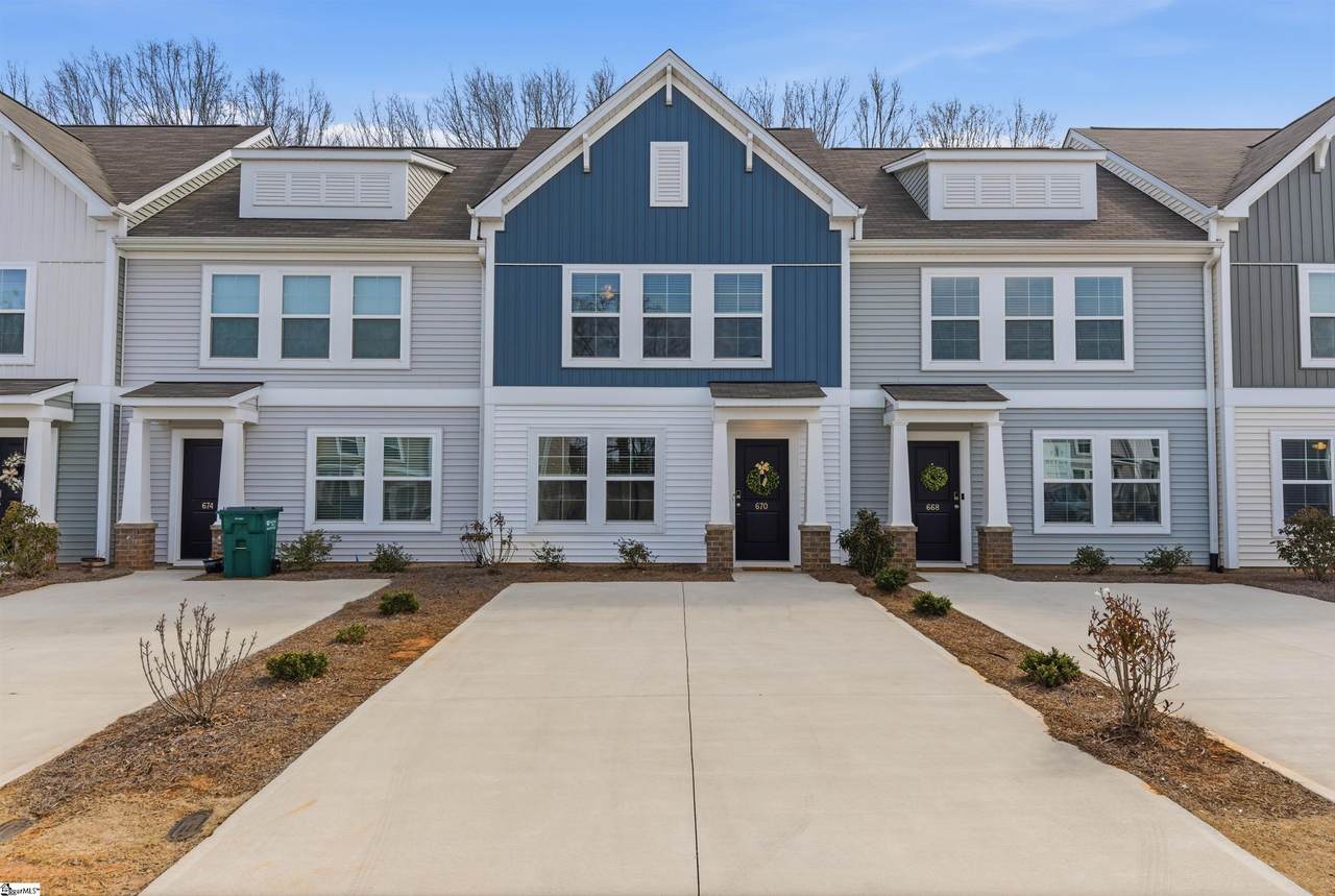 670 Blossom Run - Photo 1