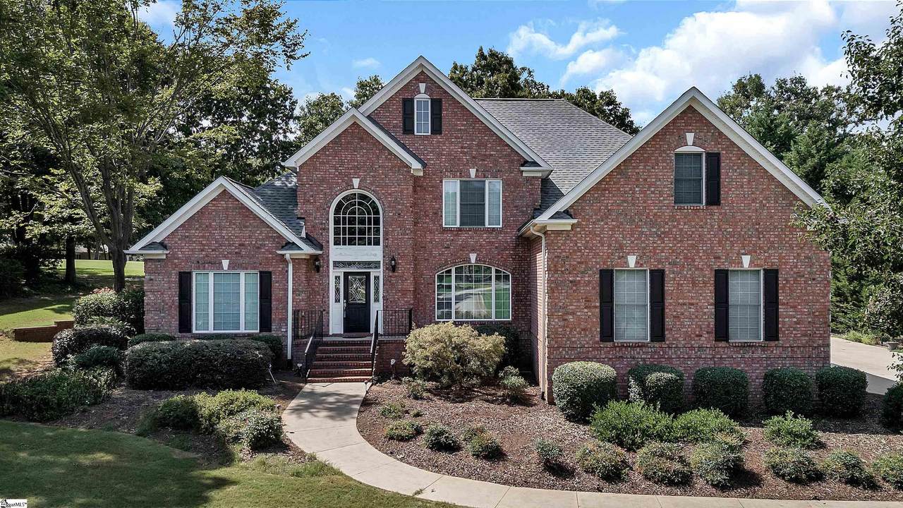 105 Garden Park Drive - Photo 1
