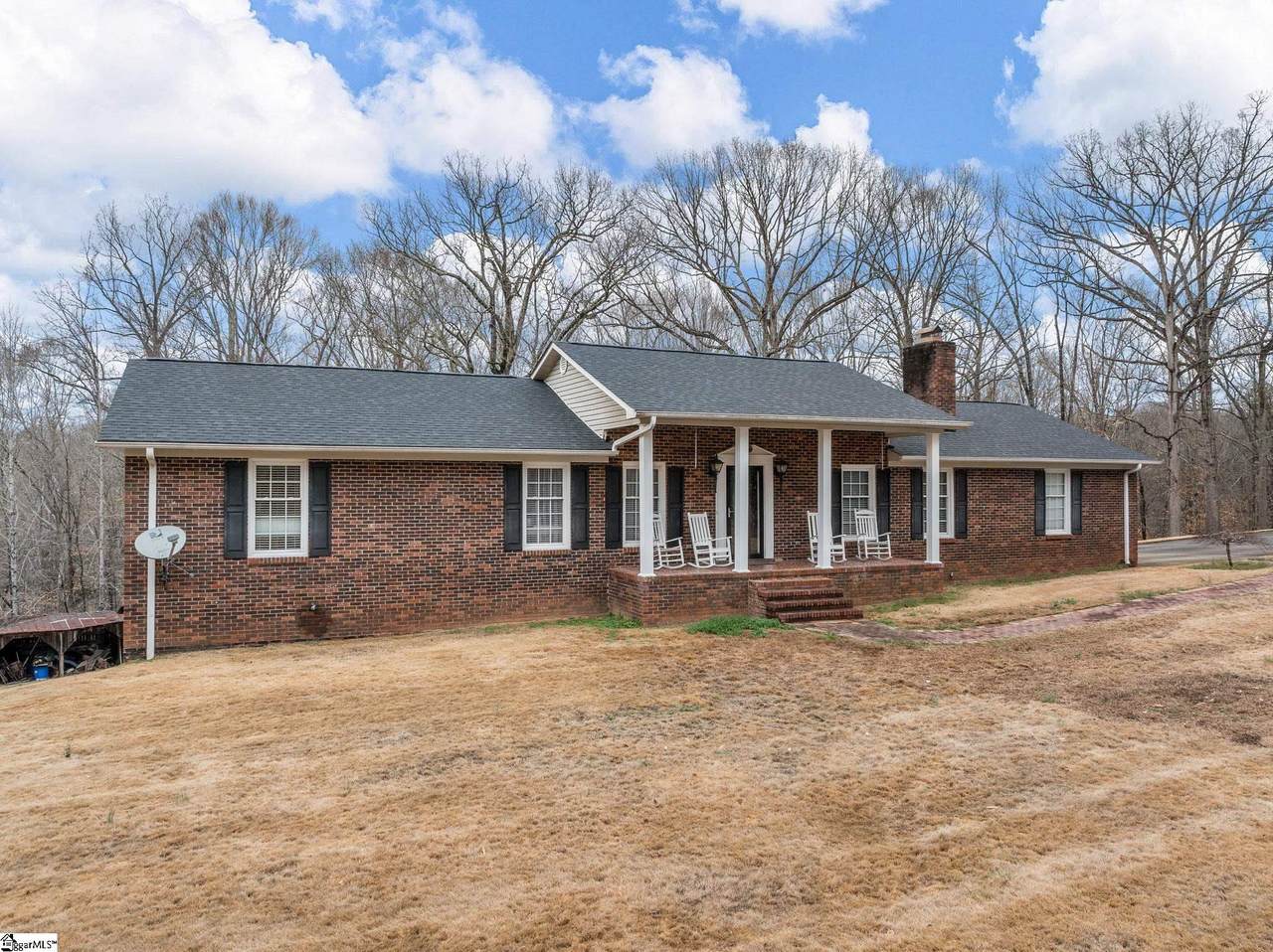 170 Oak Ridge Drive - Photo 1