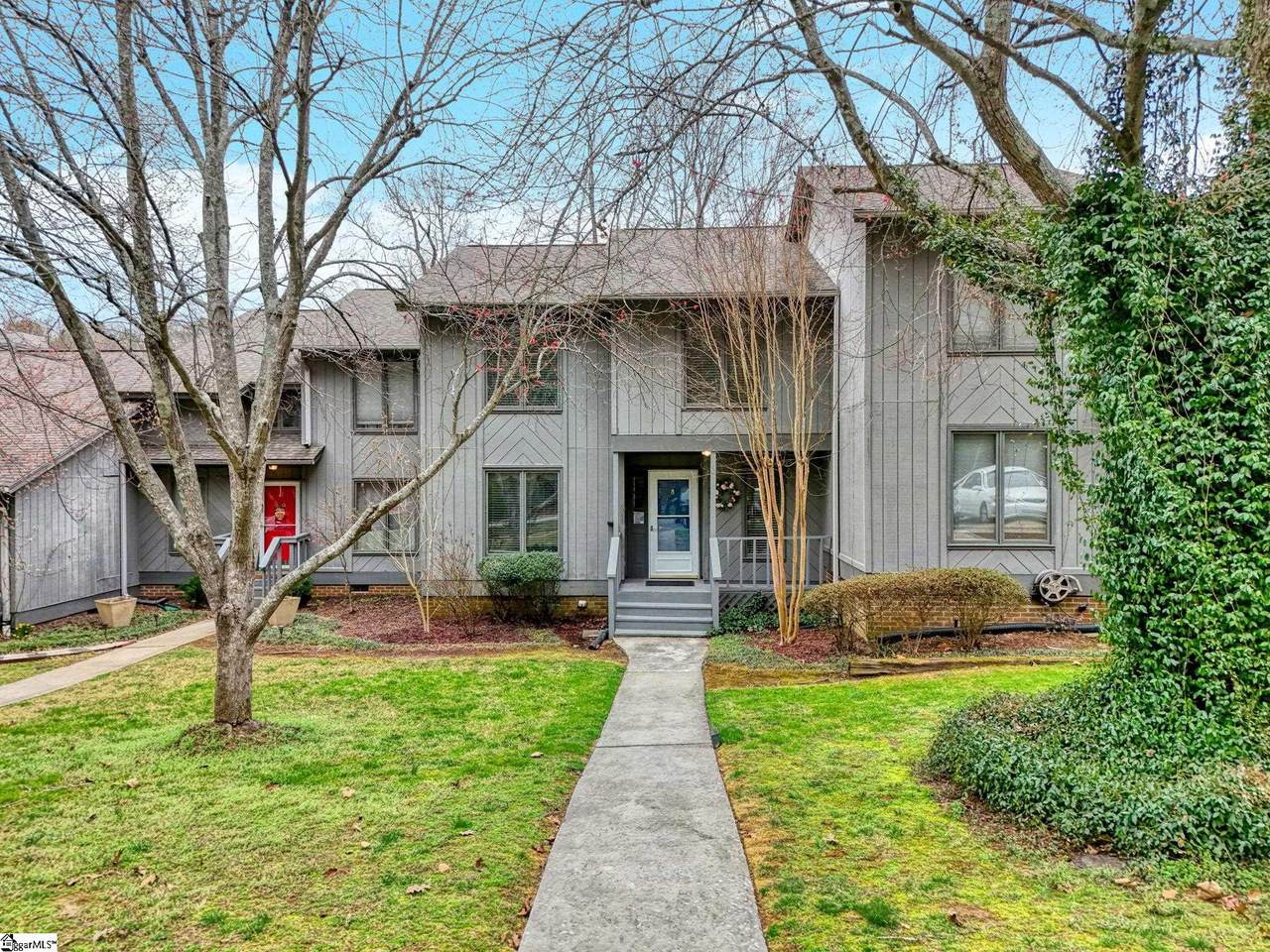 8 Graystone Way - Photo 1
