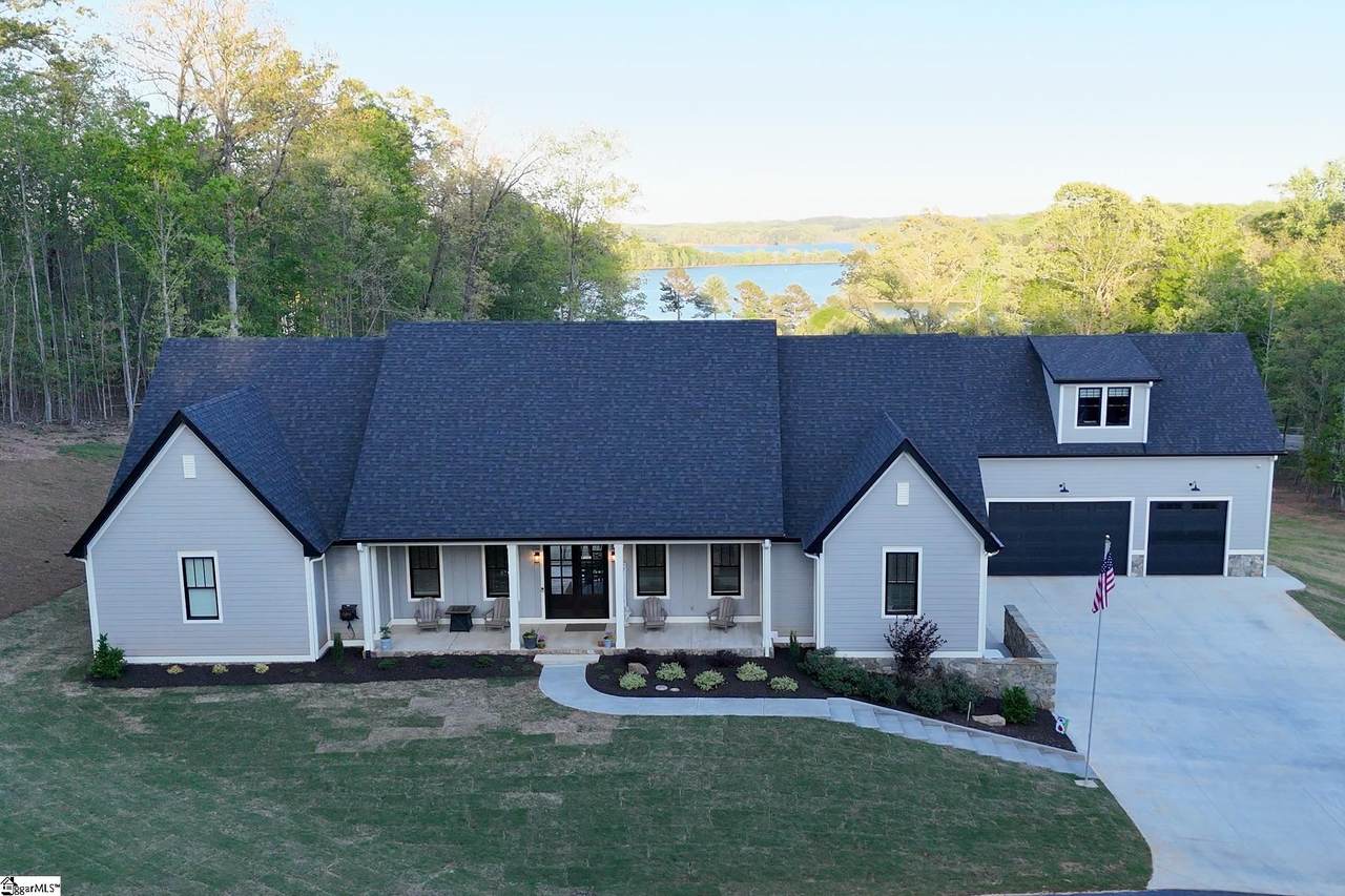 1359 Martin Creek Road - Photo 1