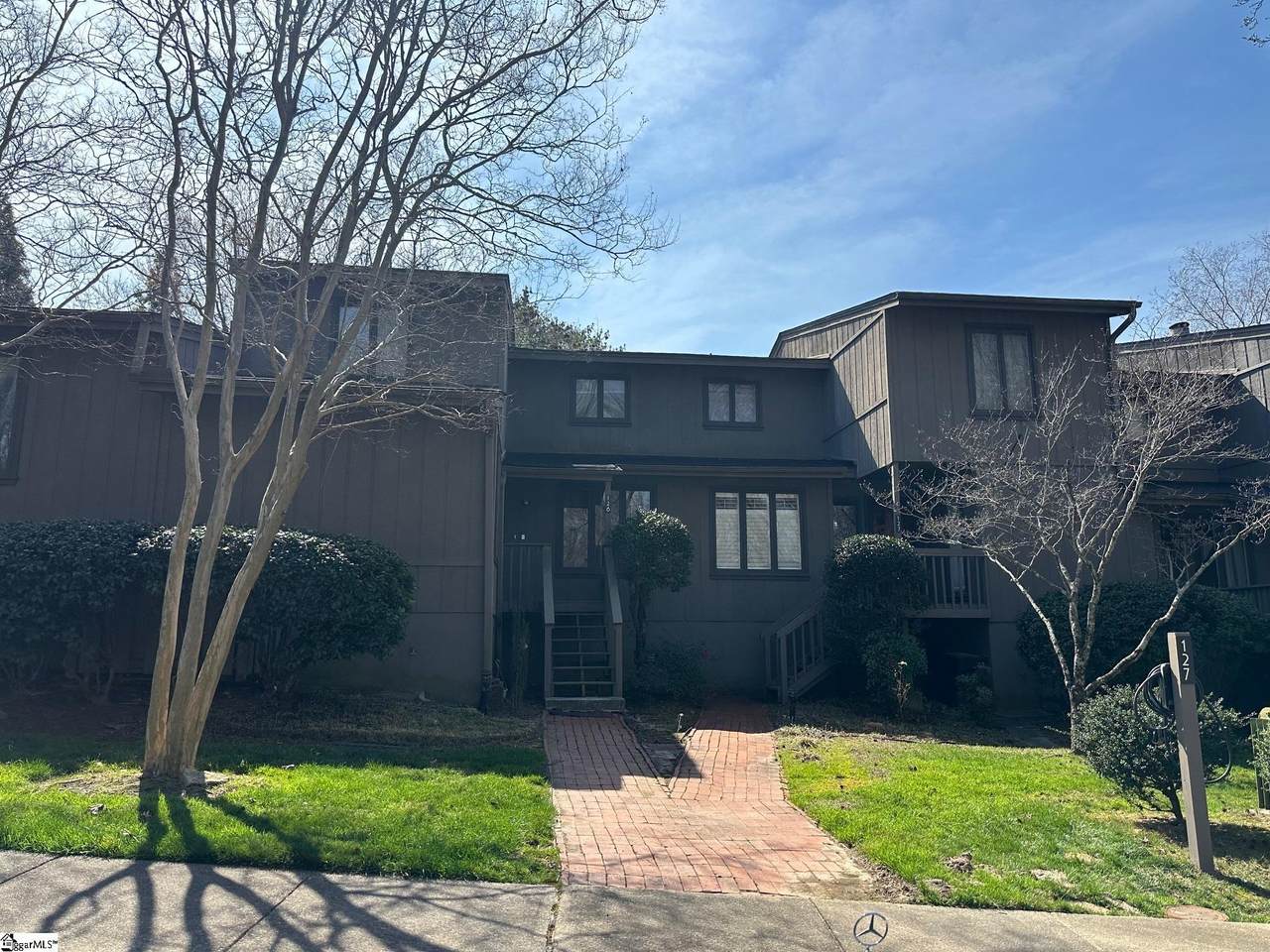 126 Inglewood Way - Photo 1