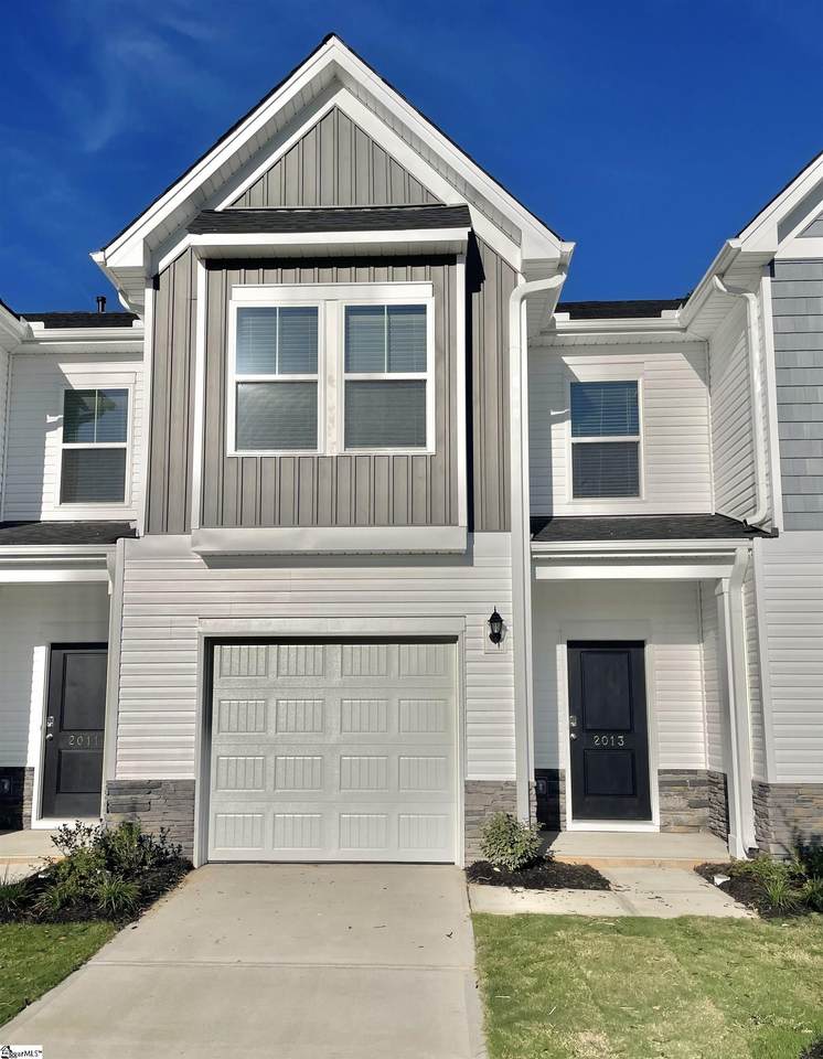 2040 Hillman Way - Photo 1
