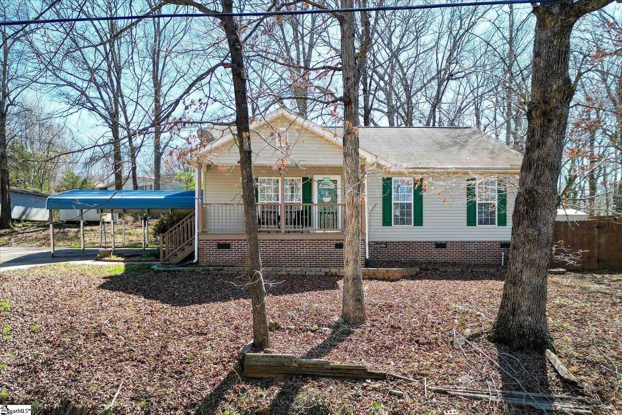 614 Saluda Drive - Photo 1