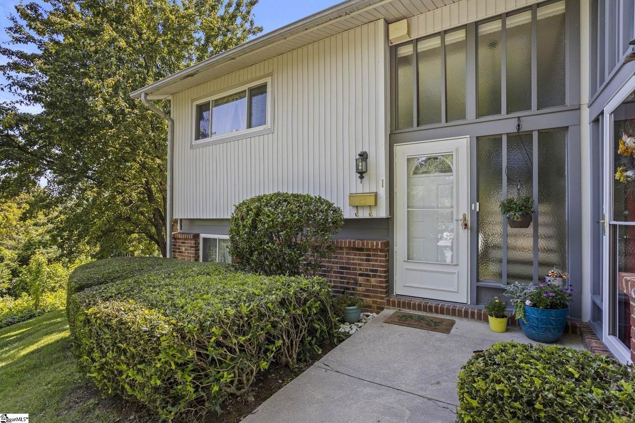 1 Briarcreek Place - Photo 1