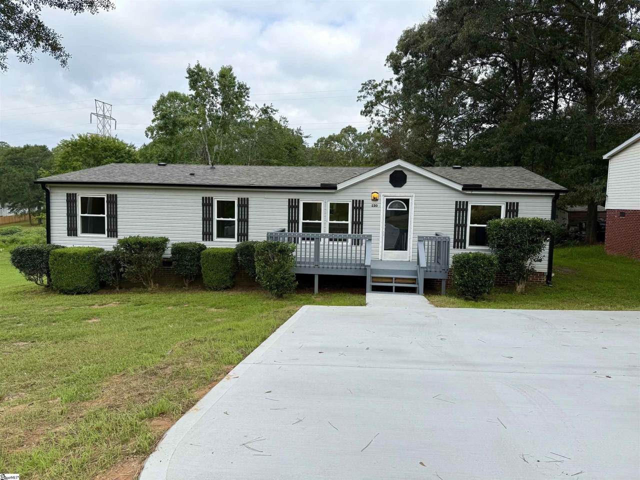 130 Bell Avenue - Photo 1