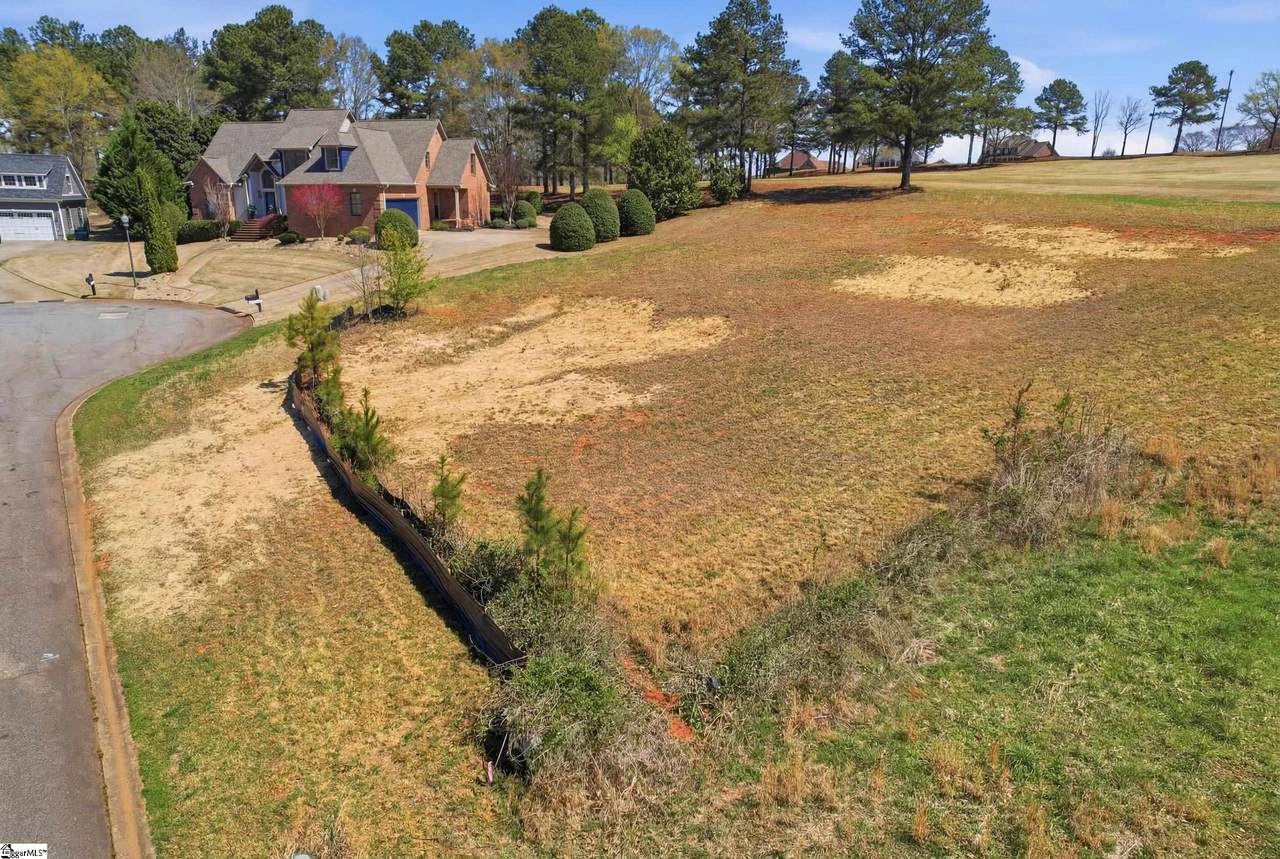 515 Willbrook Court - Photo 1