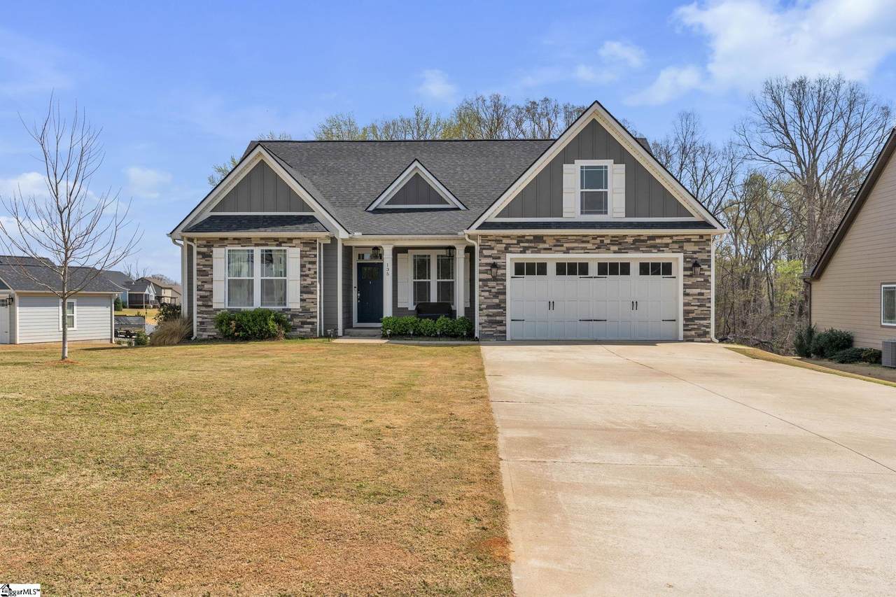 135 Weatherly Road - Photo 1