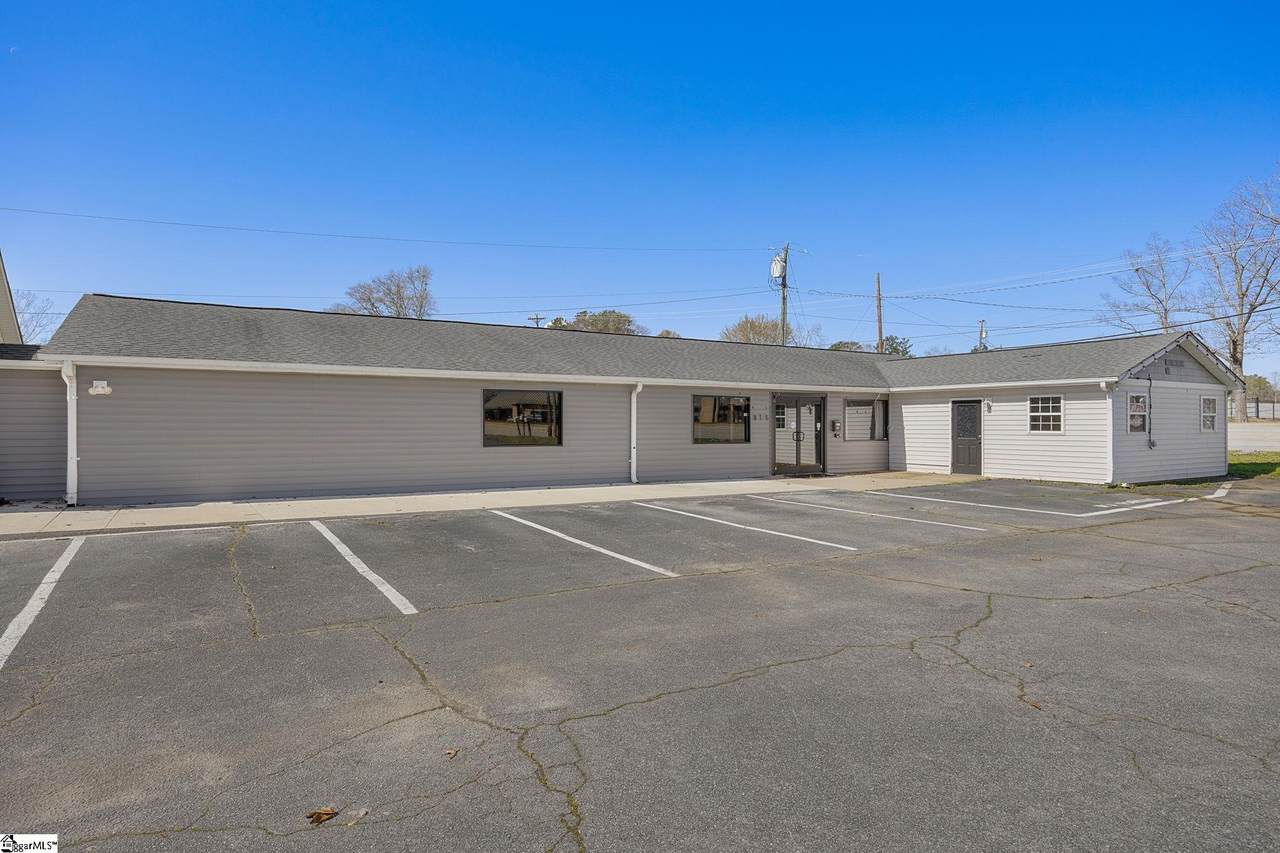 815 Main Street - Photo 1