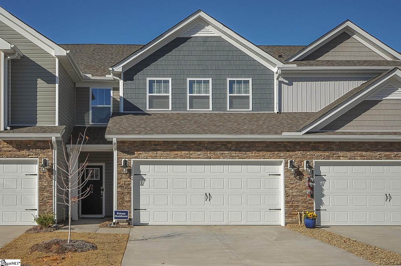 204 Reynard Trail - Photo 1