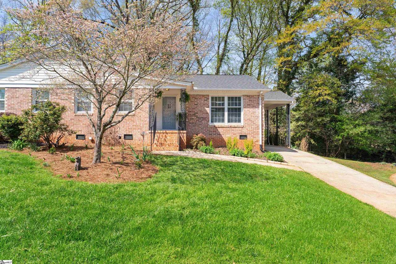 24 Twelve Oaks Terrace - Photo 1