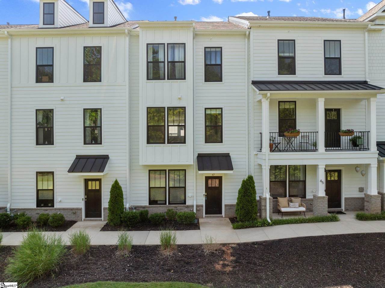47 Millside Circle - Photo 1