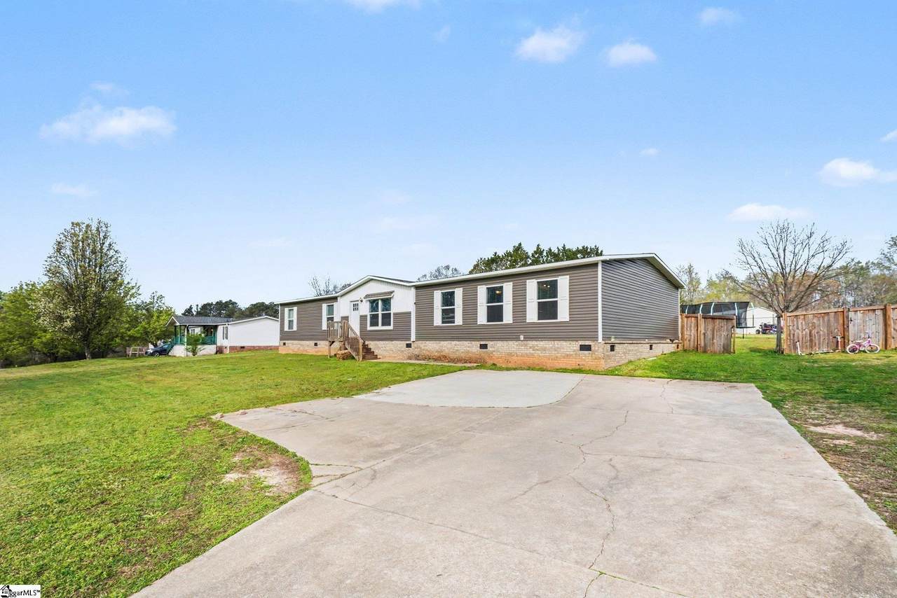 508 Conners Boulevard - Photo 1