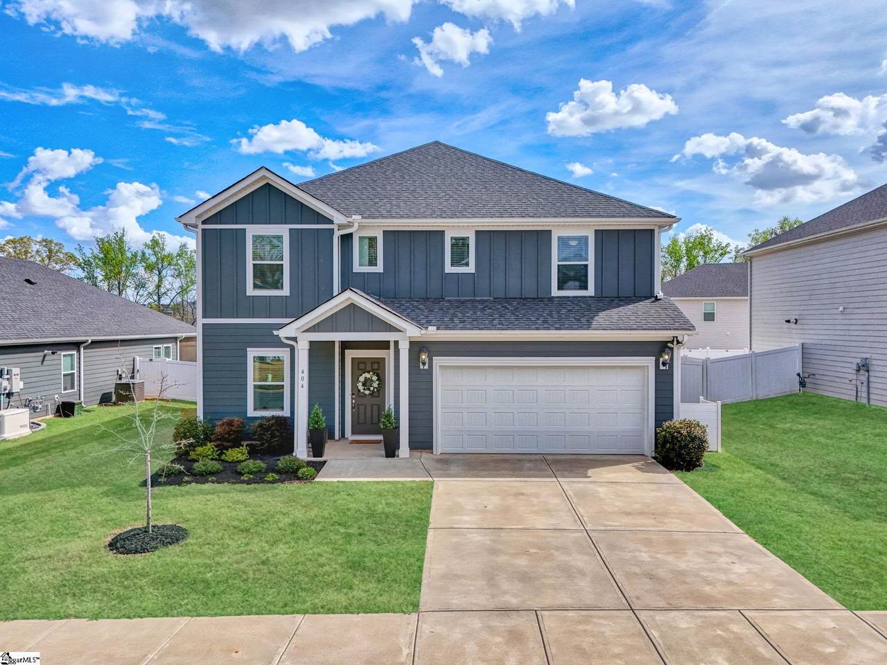 404 Roderick Lane - Photo 1