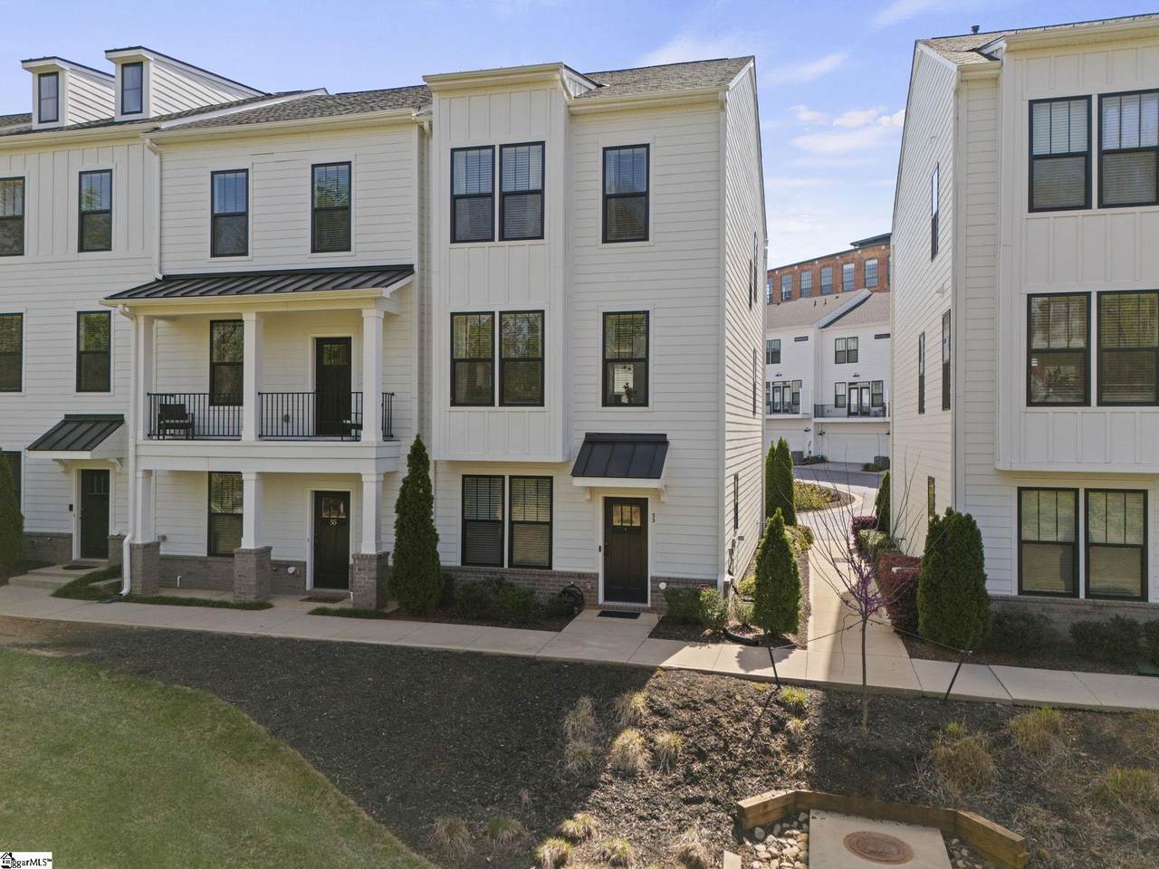 53 Millside Circle - Photo 1