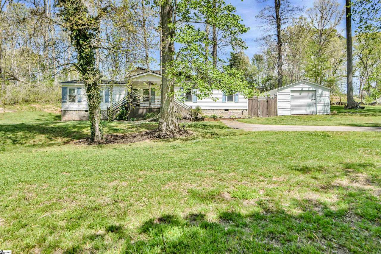 412 Bushy Creek Road - Photo 1