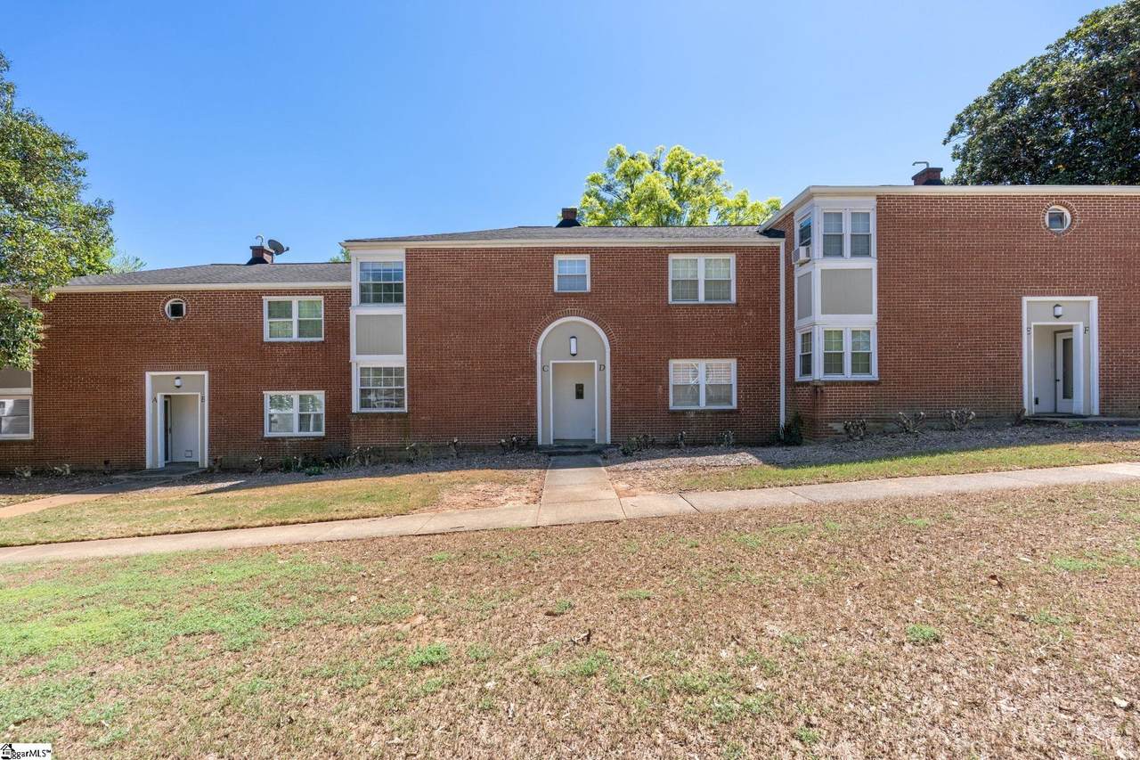 100 Lewis Drive - Photo 1