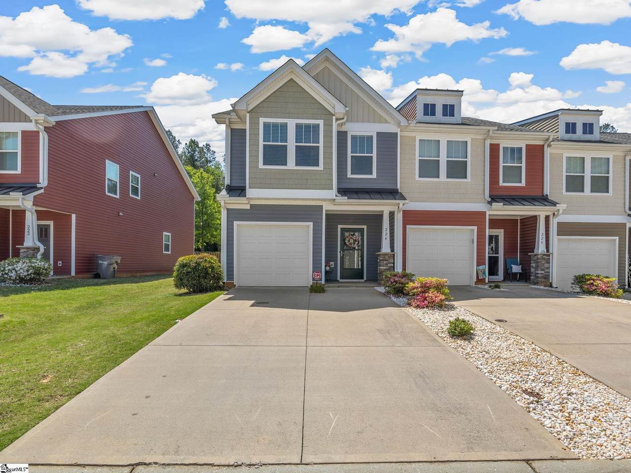 224 Keaton Court - Photo 1