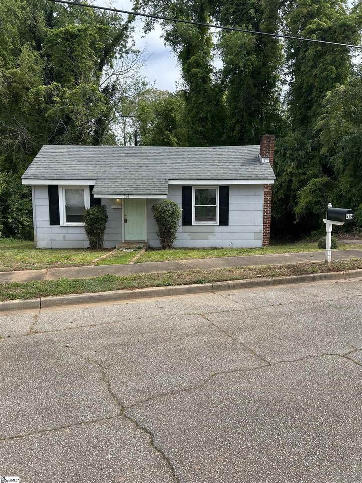 584 Wildwood Drive - Photo 1
