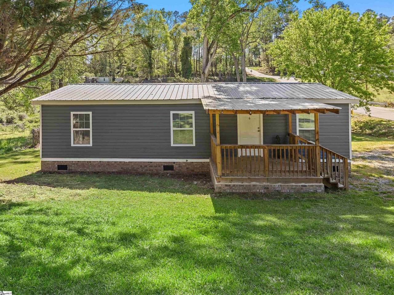 100 Marie Drive - Photo 1