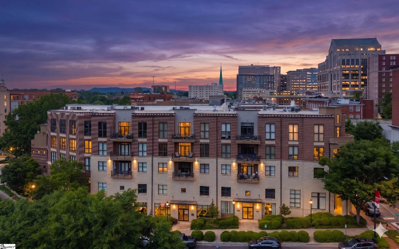 101 Court Street - Photo 1