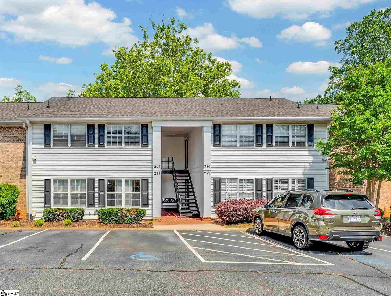 925 Cleveland Street - Photo 1