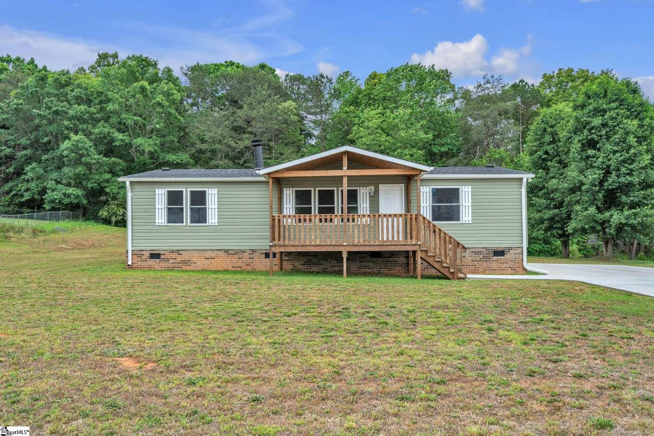 423 Valleybrook Lane - Photo 1