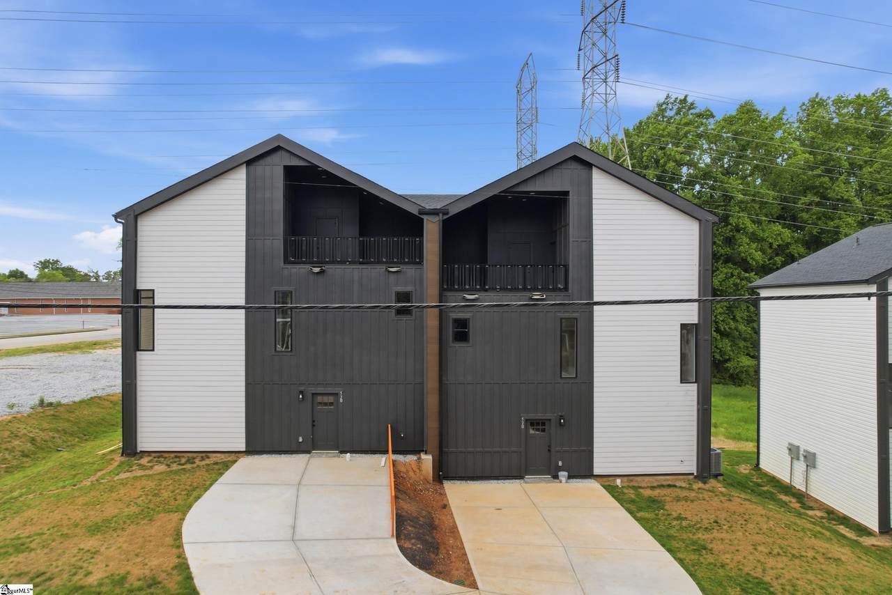 52 Lily Street - Photo 1